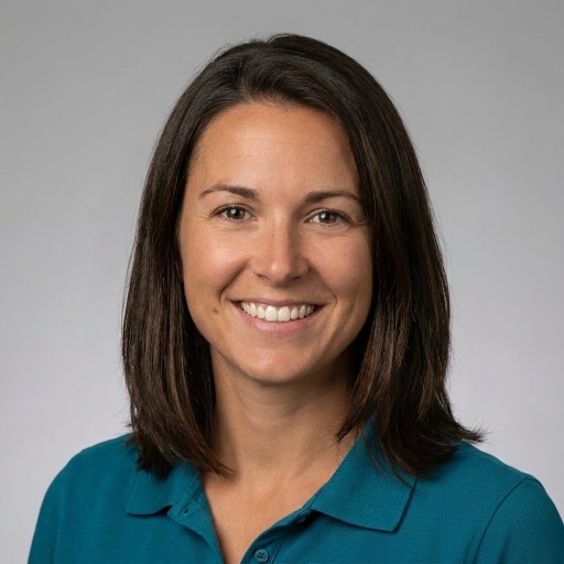 Nicole Reyes - Pool Installation Specialist at Fiberglass Pool Install